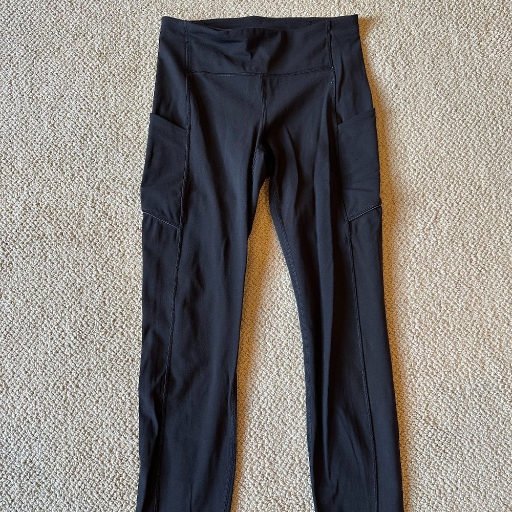 Lululemon Leggings With Pockets, High Rise 28'' Black (size 4)